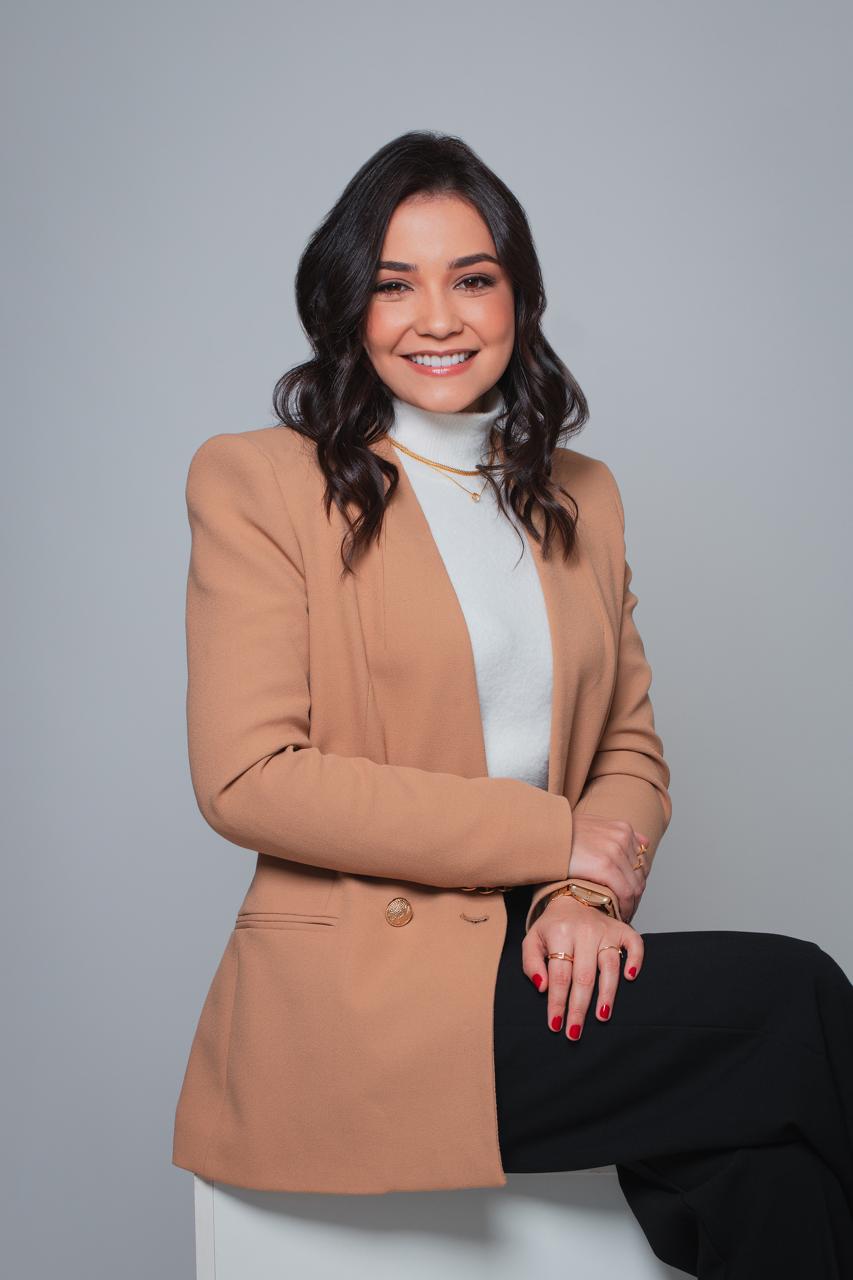 Dra. Julia Jeronimo da Silva