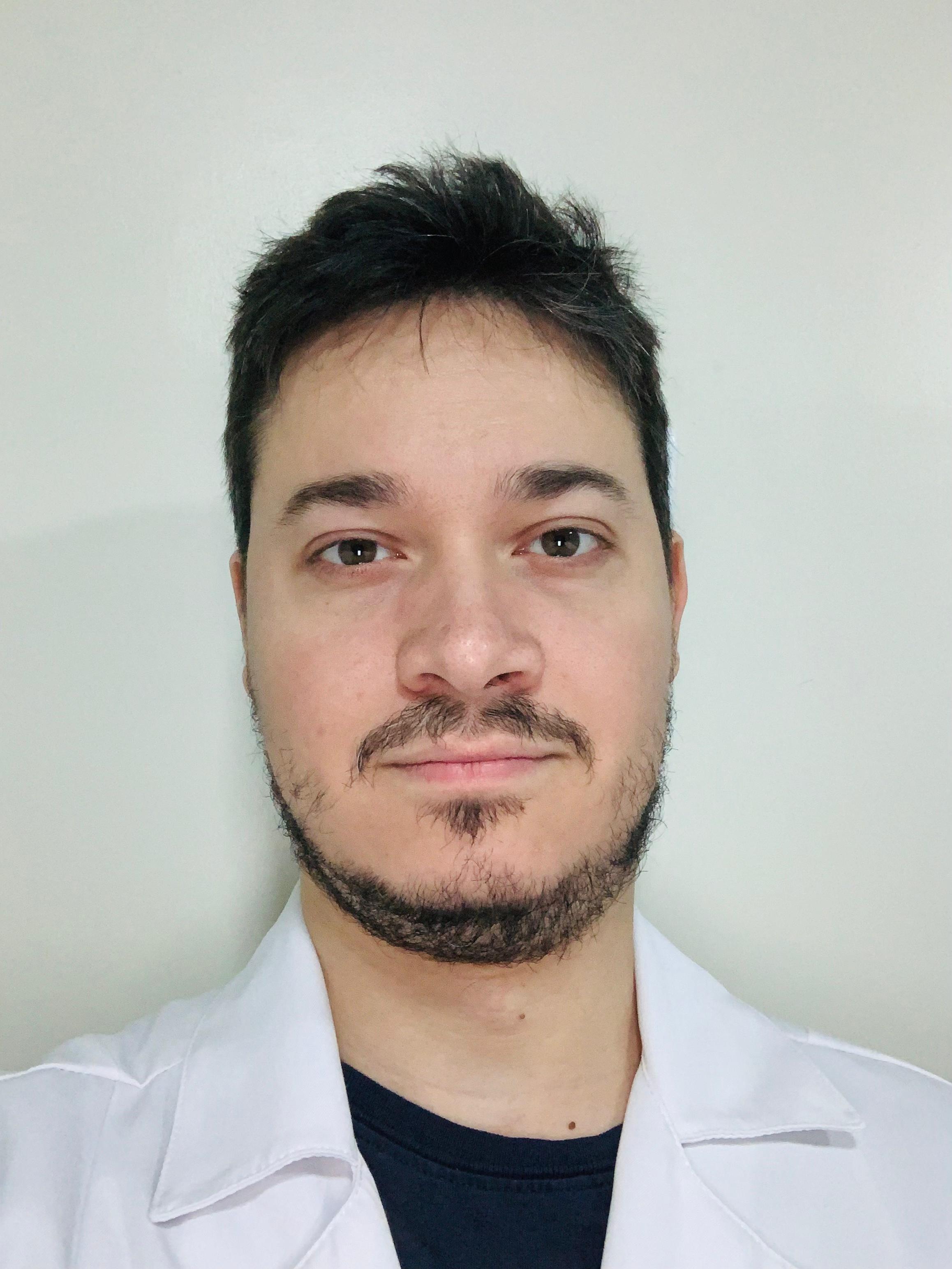 Dr. Amon Ramyses Rodrigues Curcio