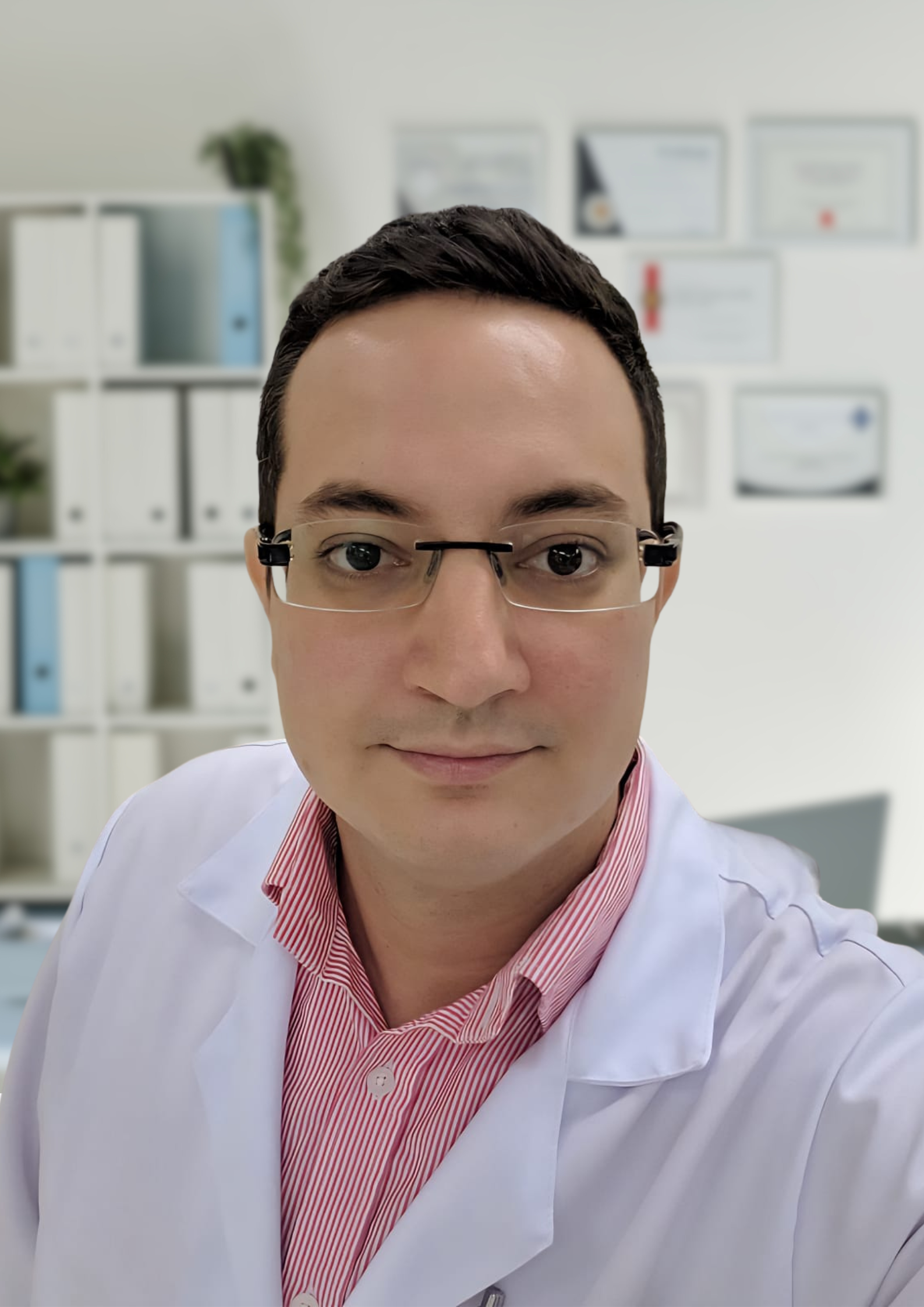 Dr. João Vitor Marin Rubello