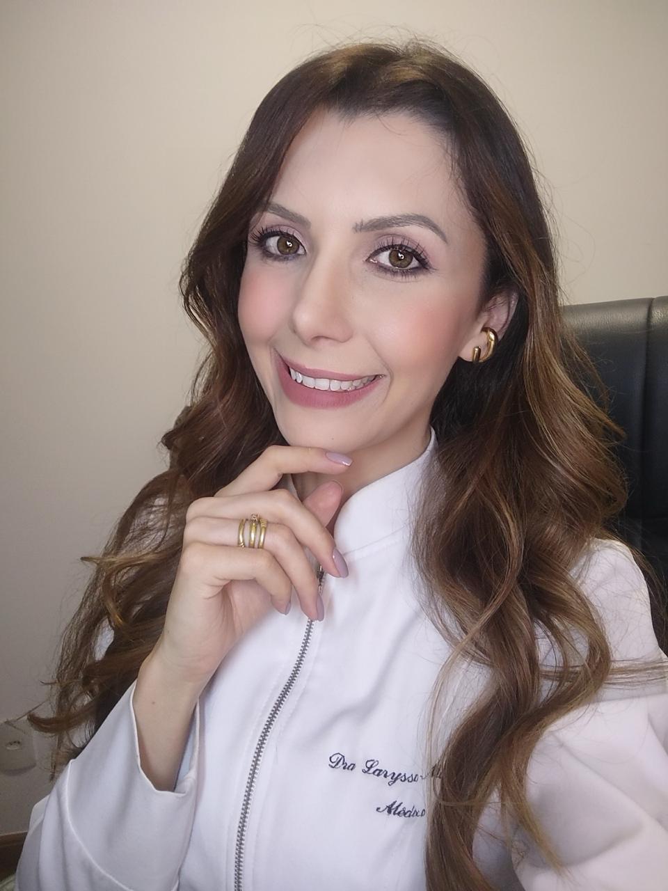 LARYSSA GONÇALVES MOREIRA