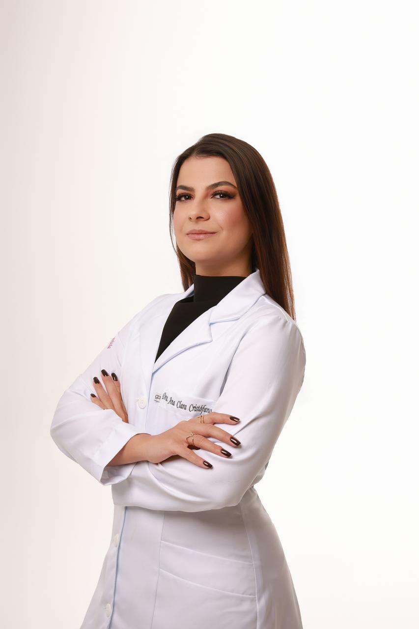 Dra. Ana Clara Cristófano Silva 