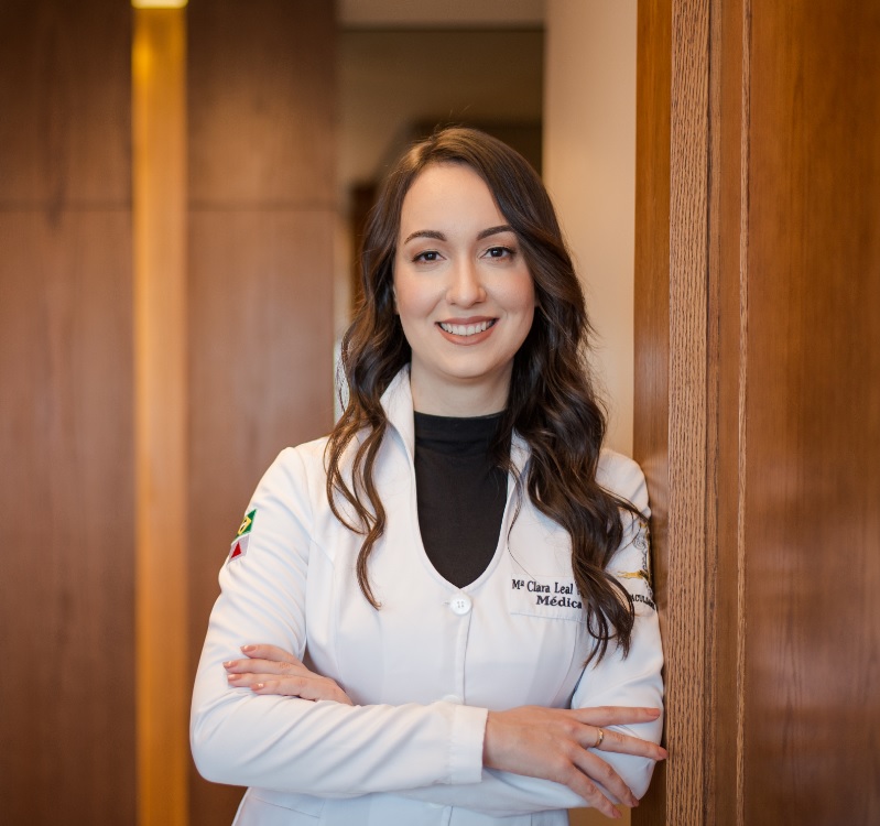 Dra Maria Clara Leal 